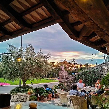 Gran Osteria Tre Noci Hotel ซิสเตียนา ภายนอก รูปภาพ