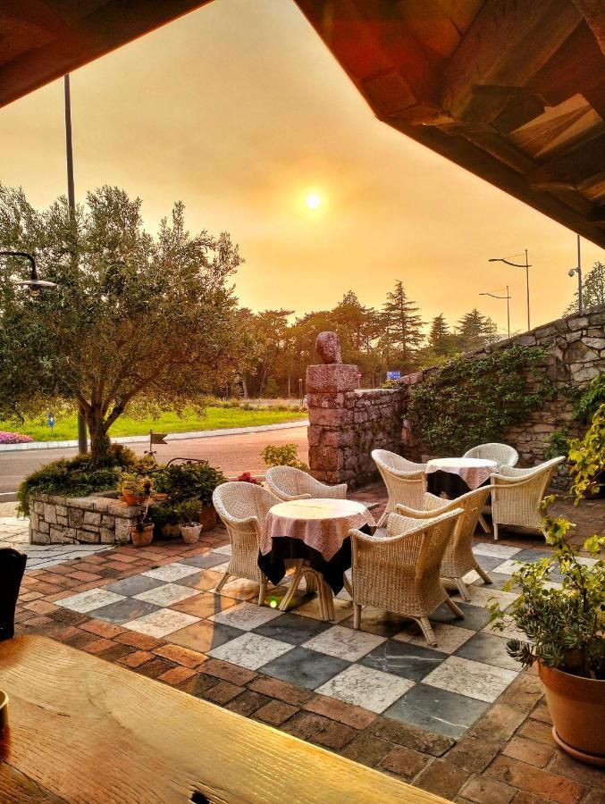 Gran Osteria Tre Noci Hotel ซิสเตียนา ภายนอก รูปภาพ