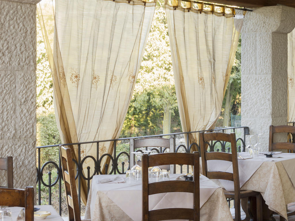 Gran Osteria Tre Noci Hotel ซิสเตียนา ภายนอก รูปภาพ