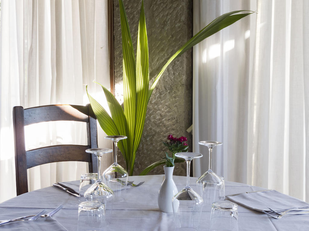 Gran Osteria Tre Noci Hotel ซิสเตียนา ภายนอก รูปภาพ